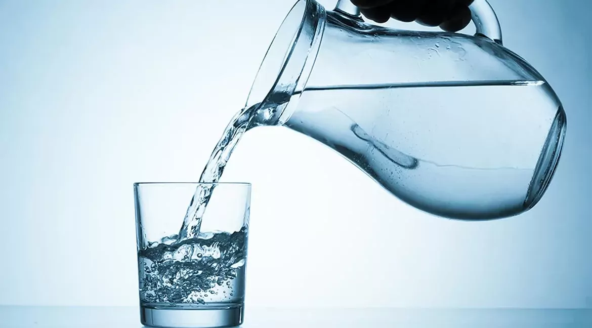 Zašto je voda najbolji izbor za hidrataciju školaraca